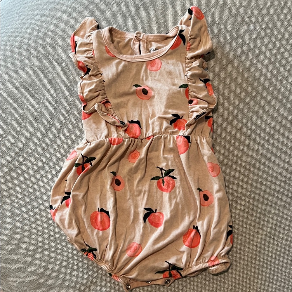 Kyte Baby one price bubble romper  12 - 18 months in peach print